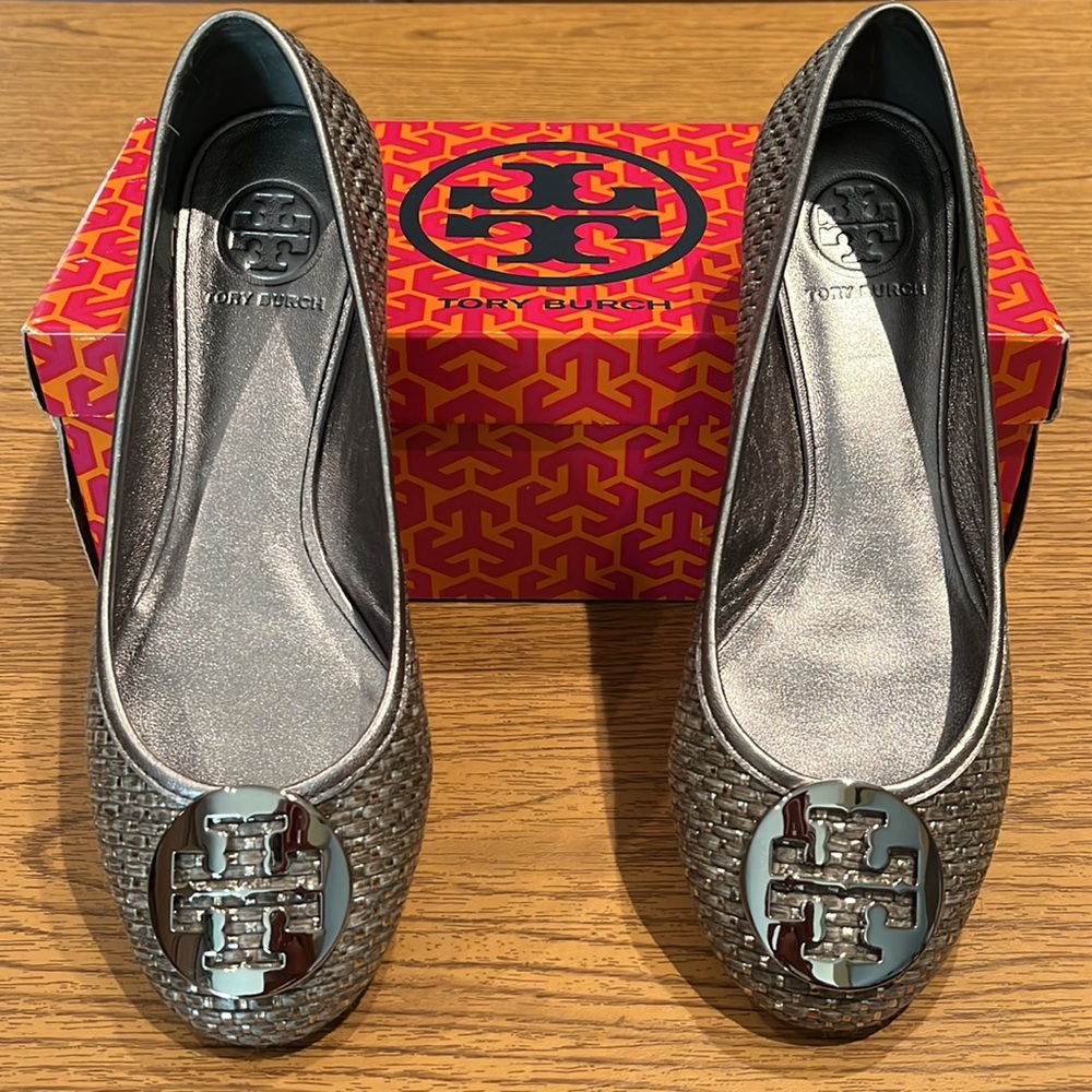 Tory Burch Reva Straw Reva Pewter Ballerina Flats